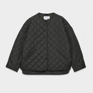 nwot Babaton Geo jacket quilted 25” ptp READ!